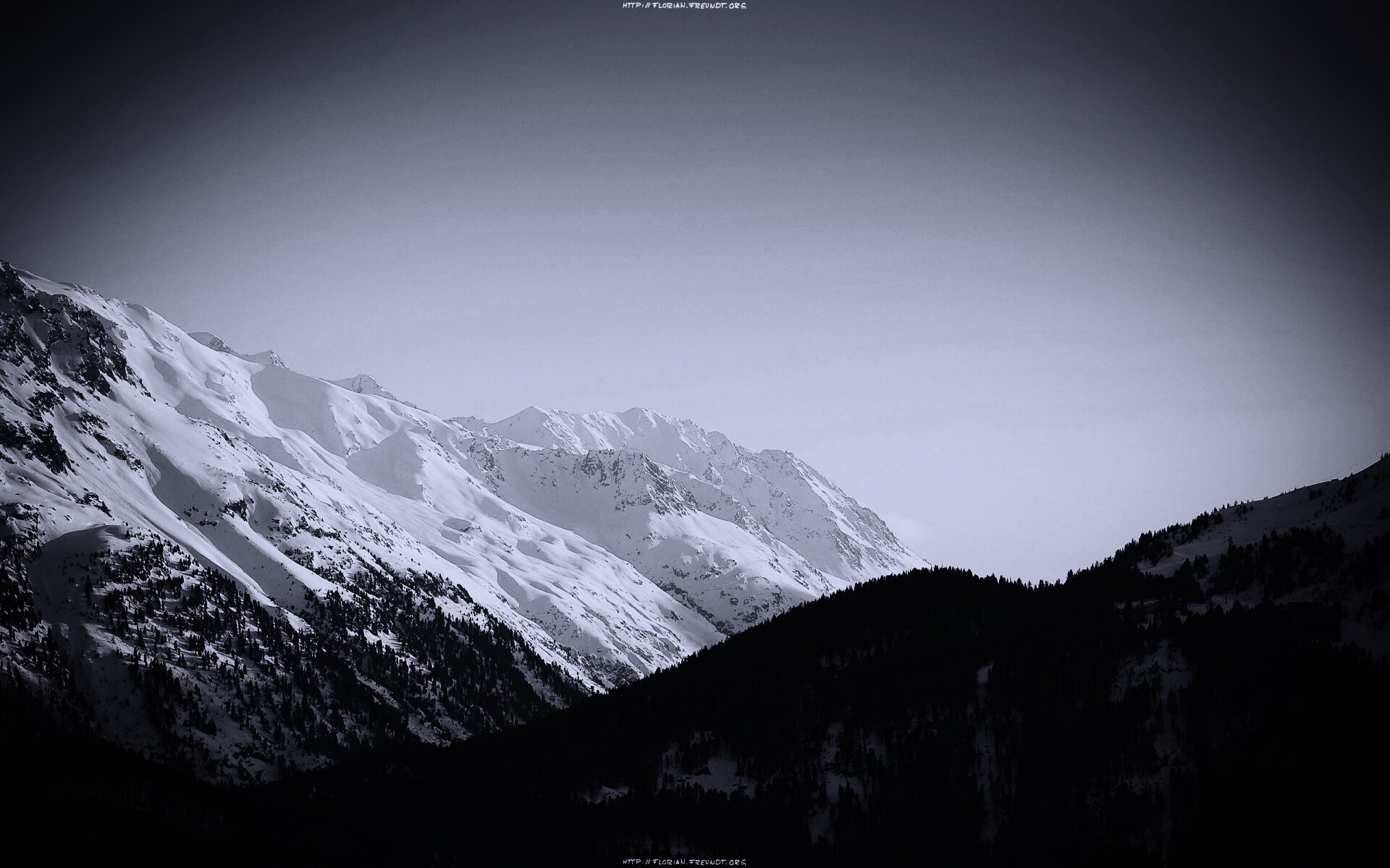 Горные вершины зимой обои