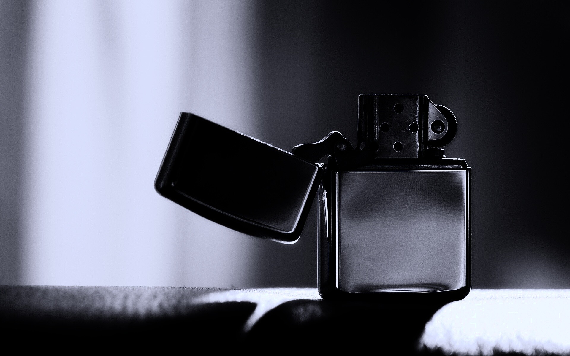 Зажигалка обои