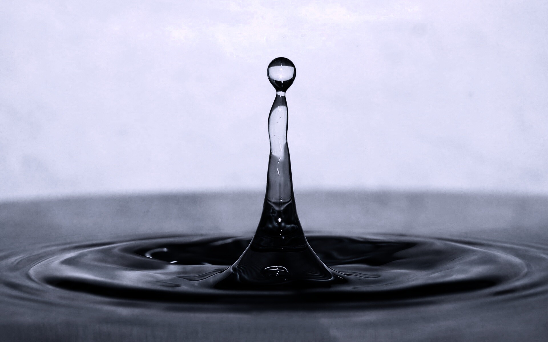 Падение капли обои