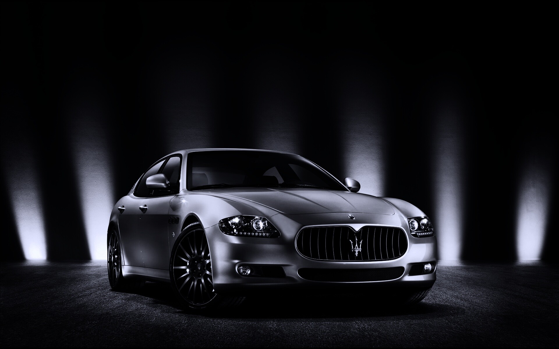 Maserati Quattroporte обои