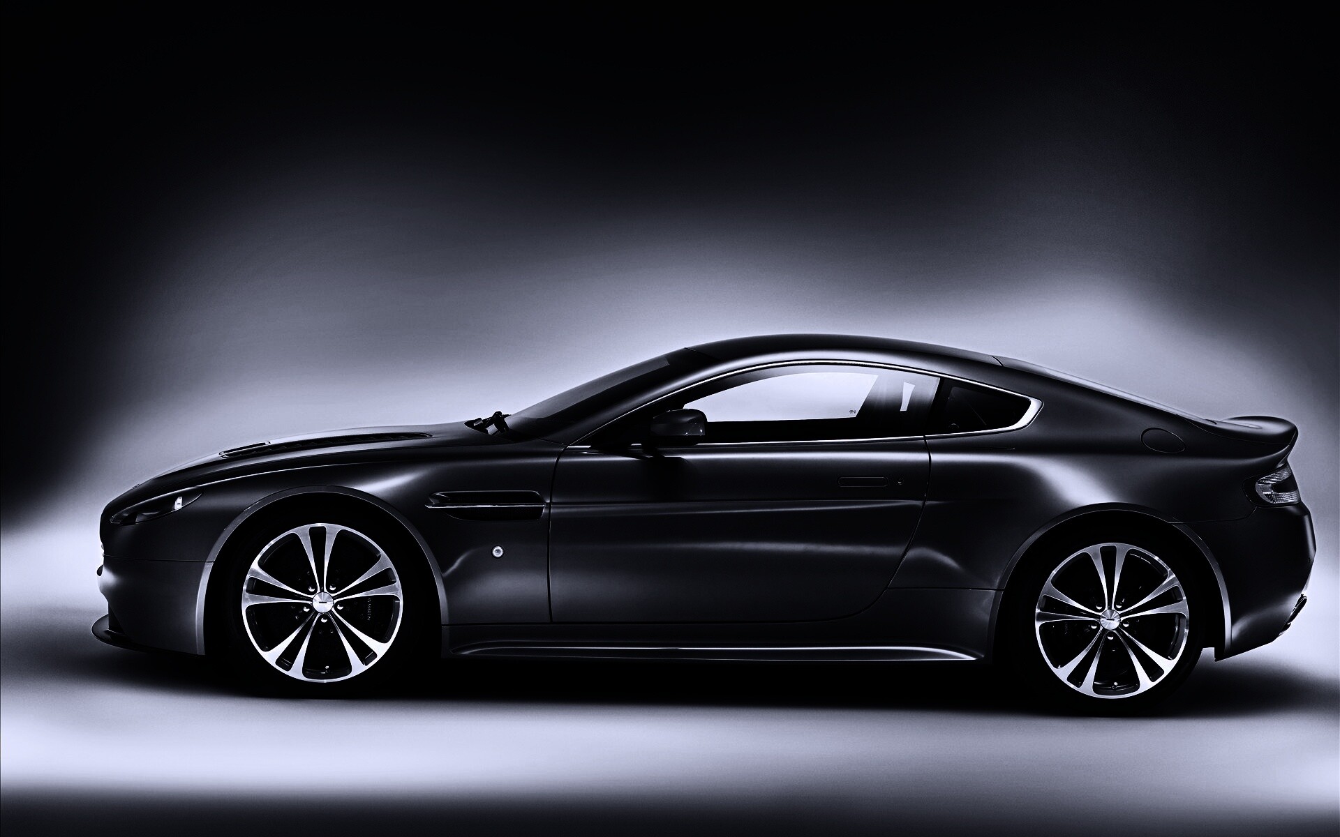 Астон Мартин обои