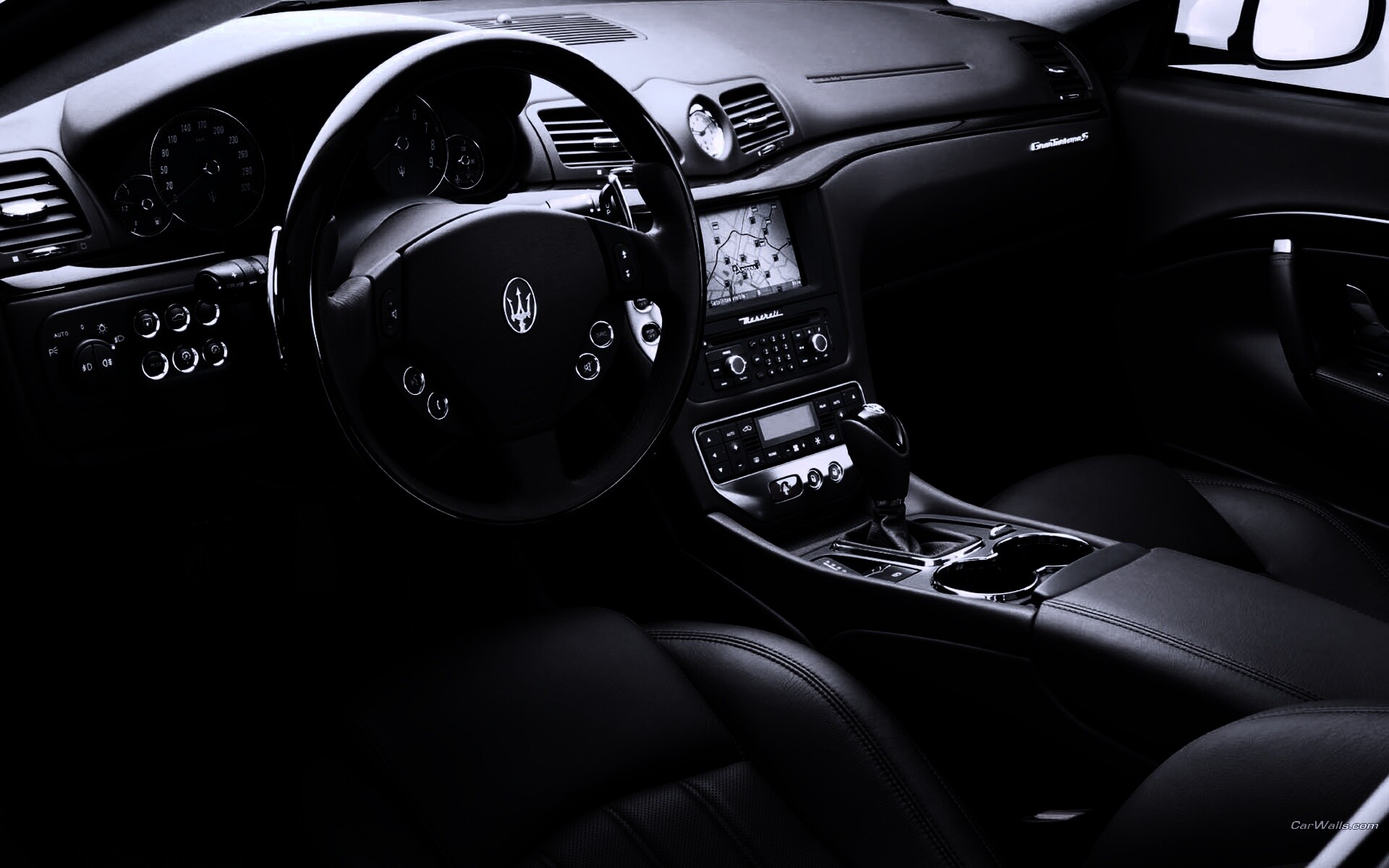 Салон Maserati Granturismo обои