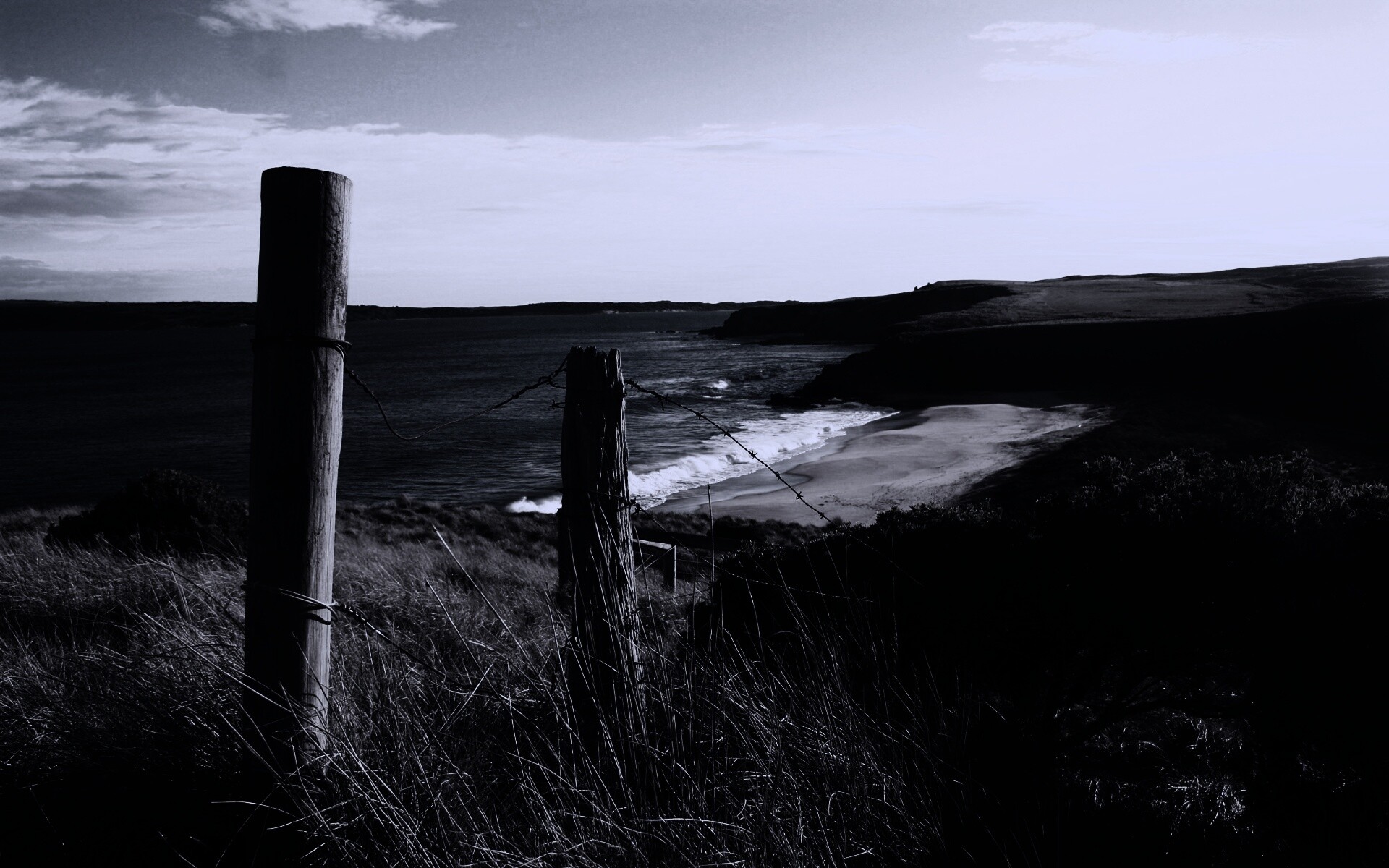 Пляж на озере обои