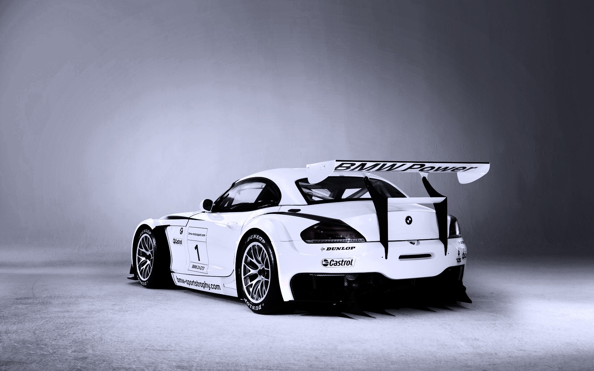 Рендер спортивного BMW обои