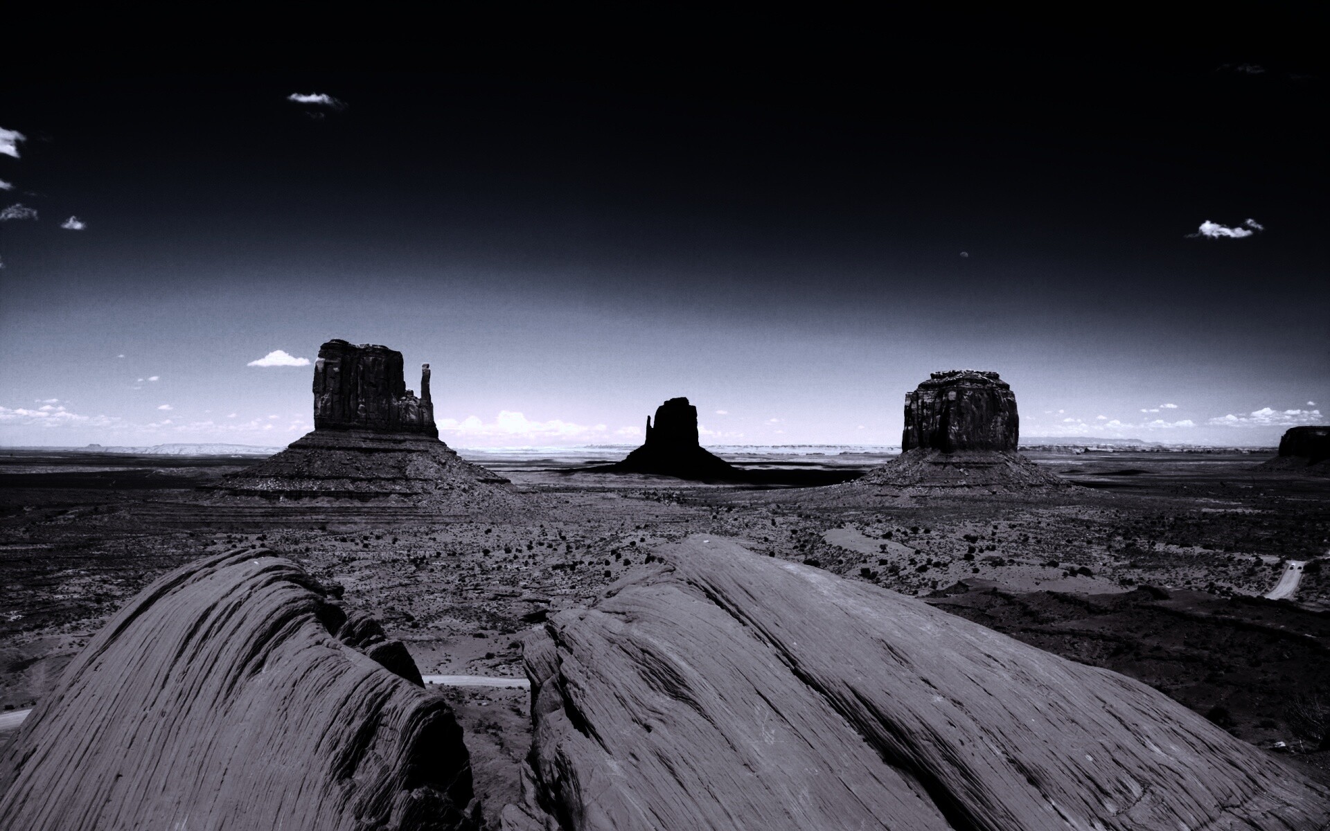 Долина монументальных гор обои