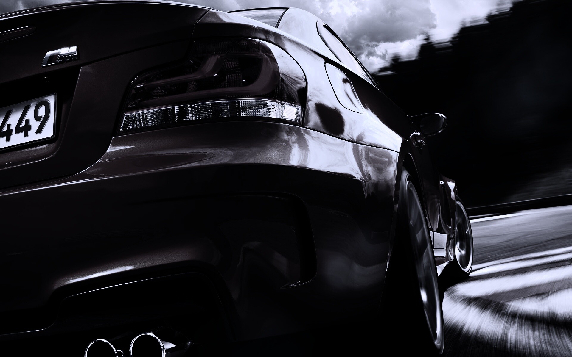 BMW входит в поворот на треке обои