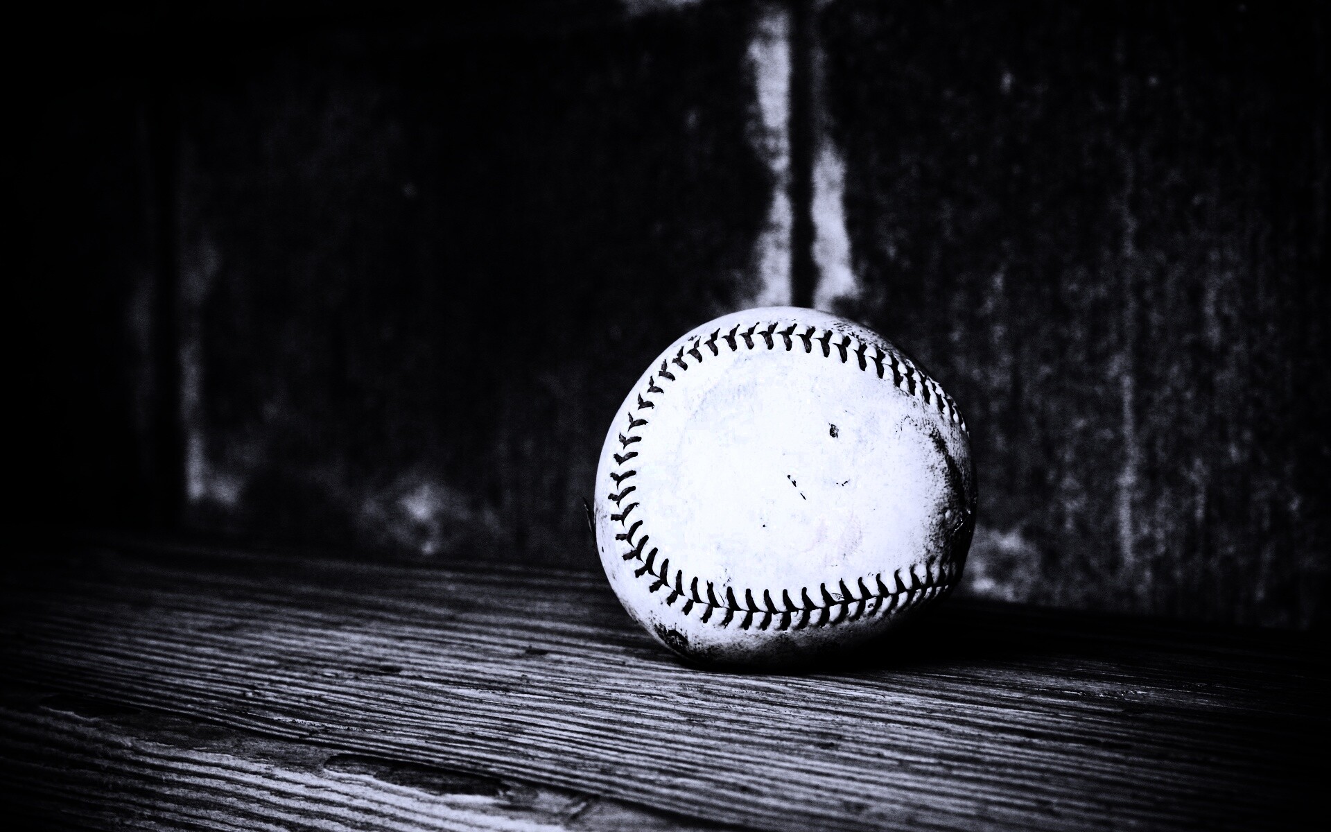Старый бейсбольный мяч обои