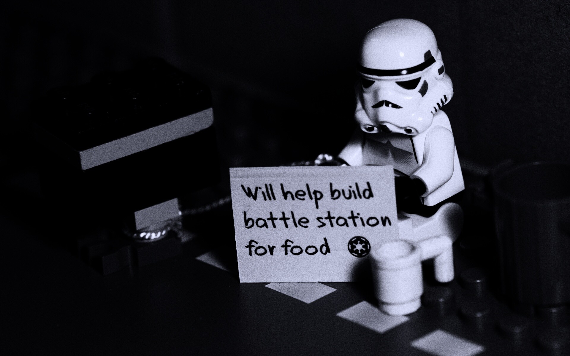 Помогу построить Звезду Смерти за еду обои