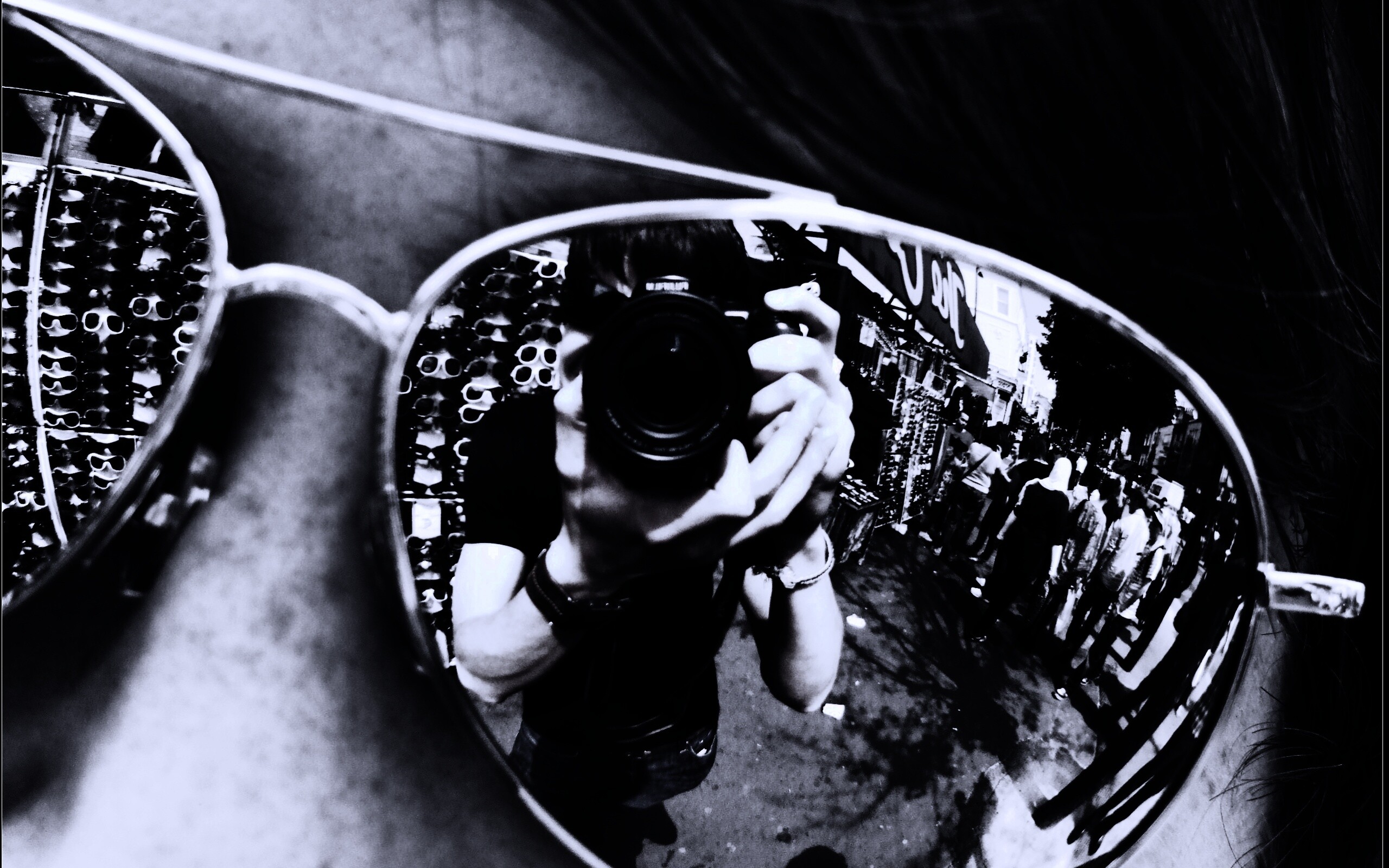 В очках обои