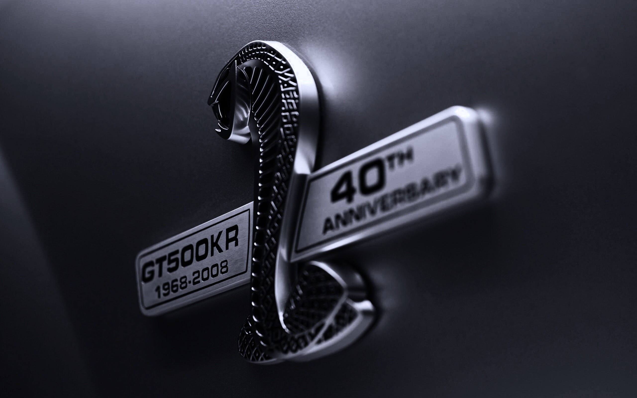 Шильдик Ford Mustang Shelby обои