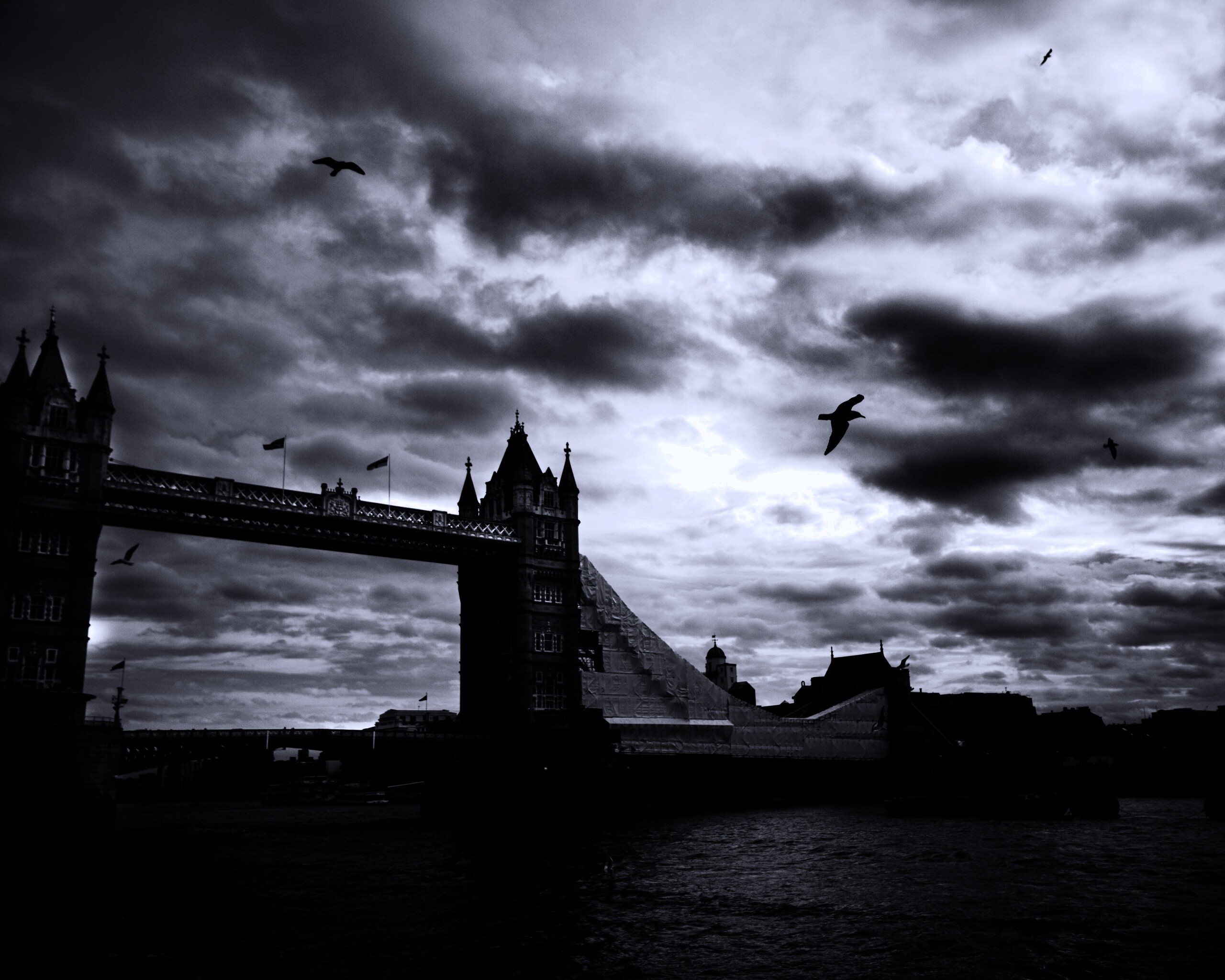 Tower Brigde на реконструкции обои