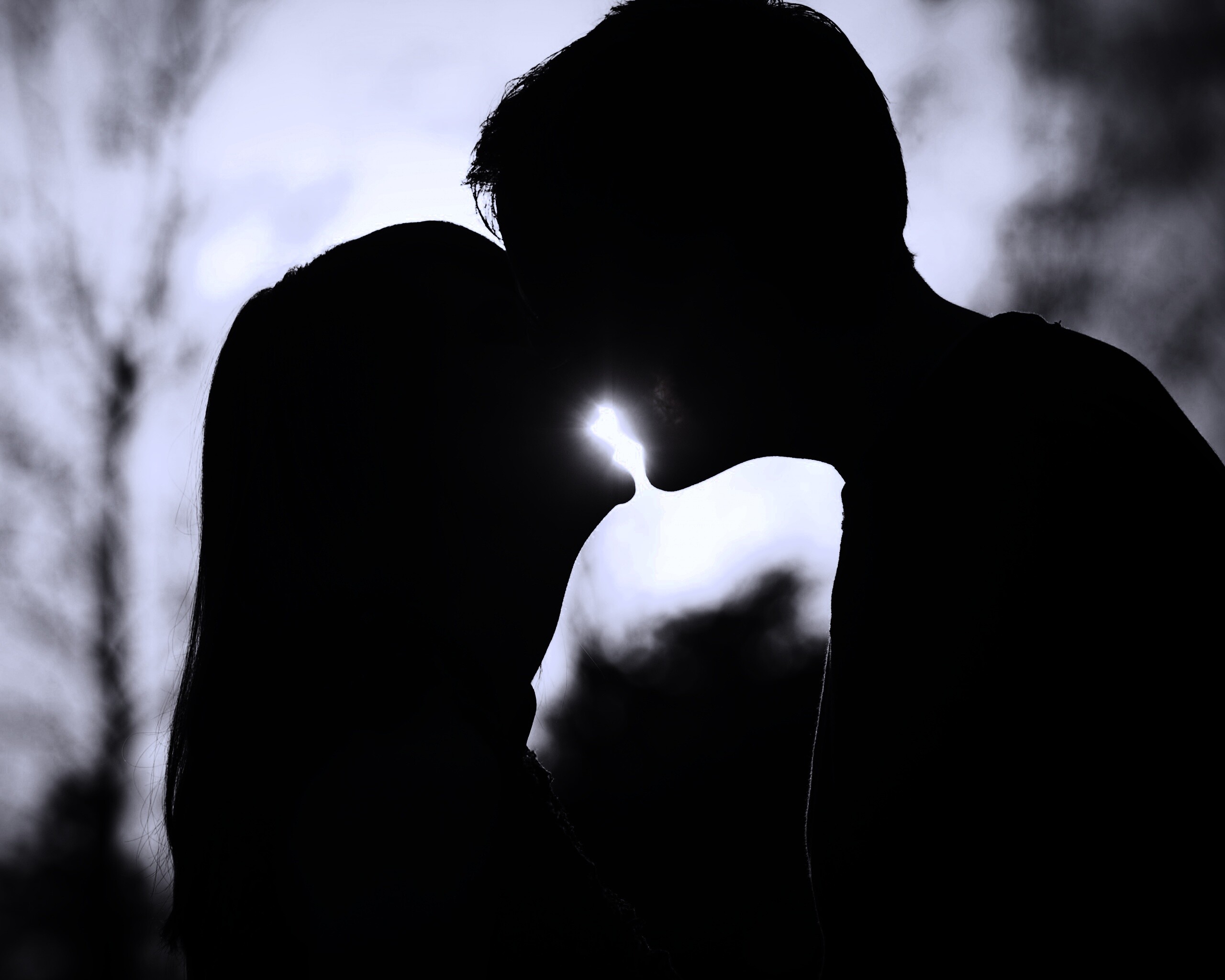 Поцелуй обои