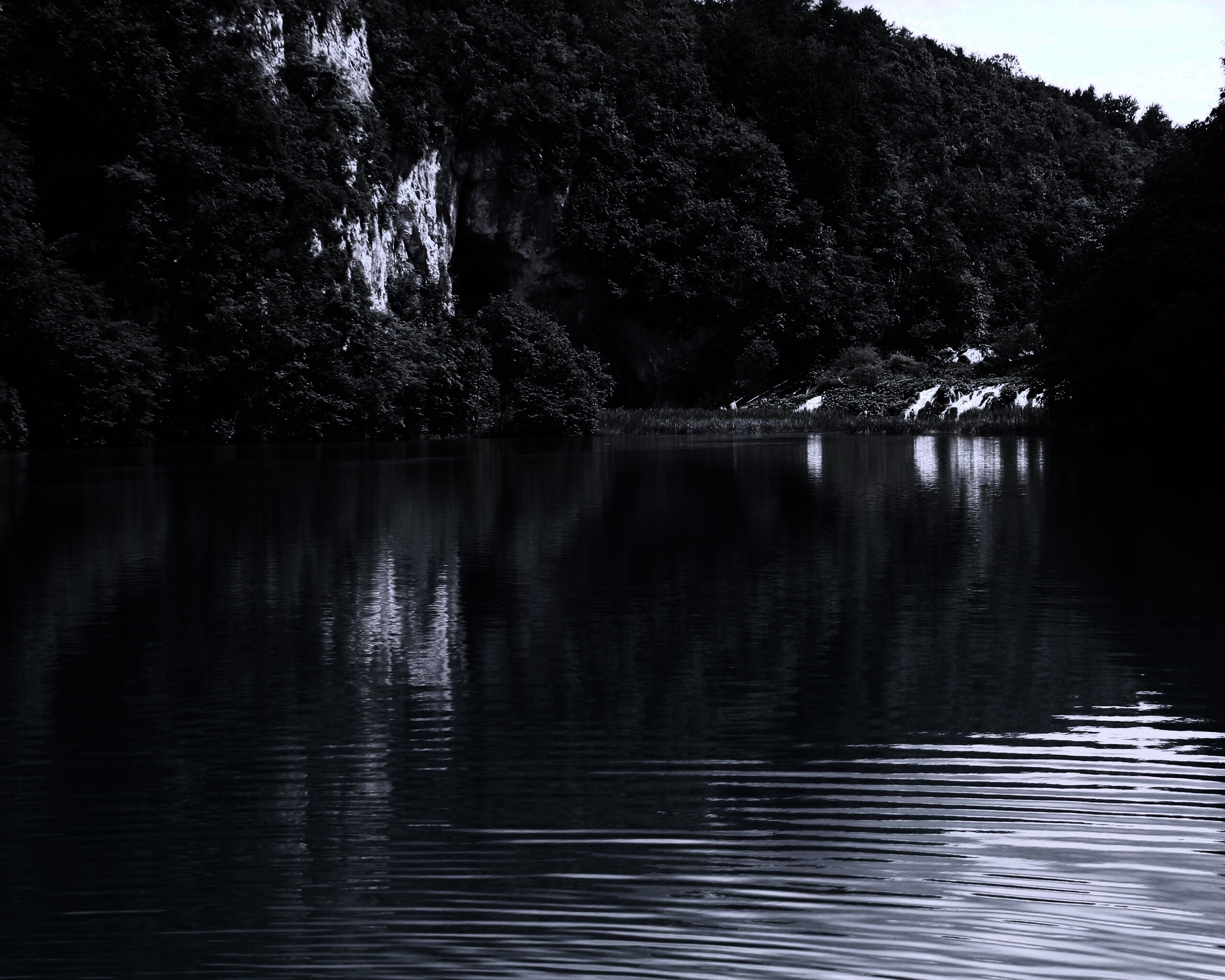 Девственное озеро обои