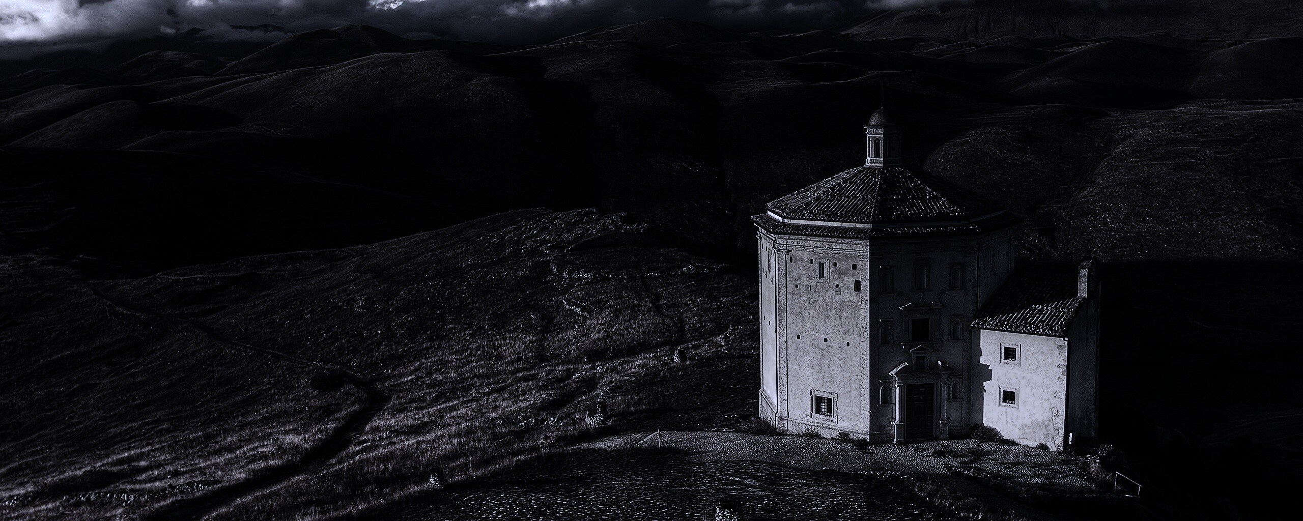 Церковь в Италии обои