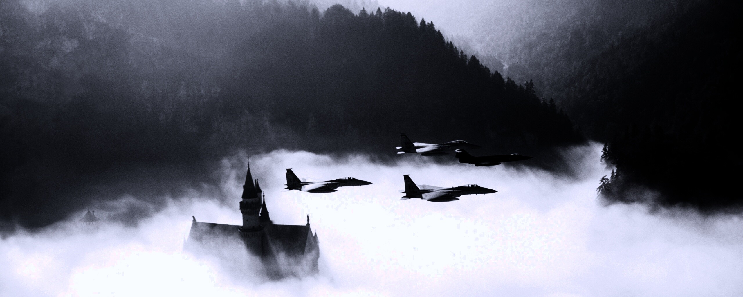 Истребители над замком обои