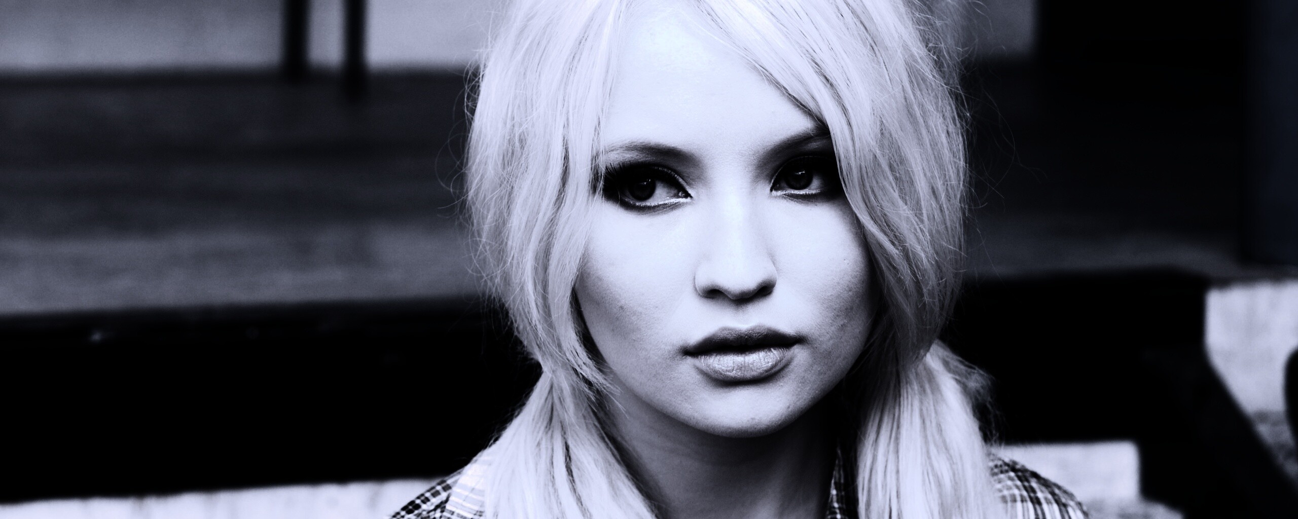 Эмили Браунинг обои