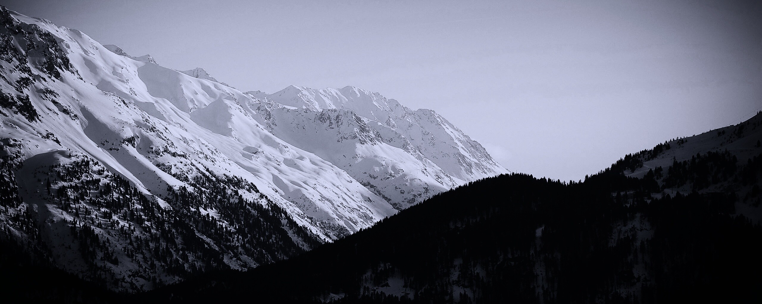 Горные вершины зимой обои