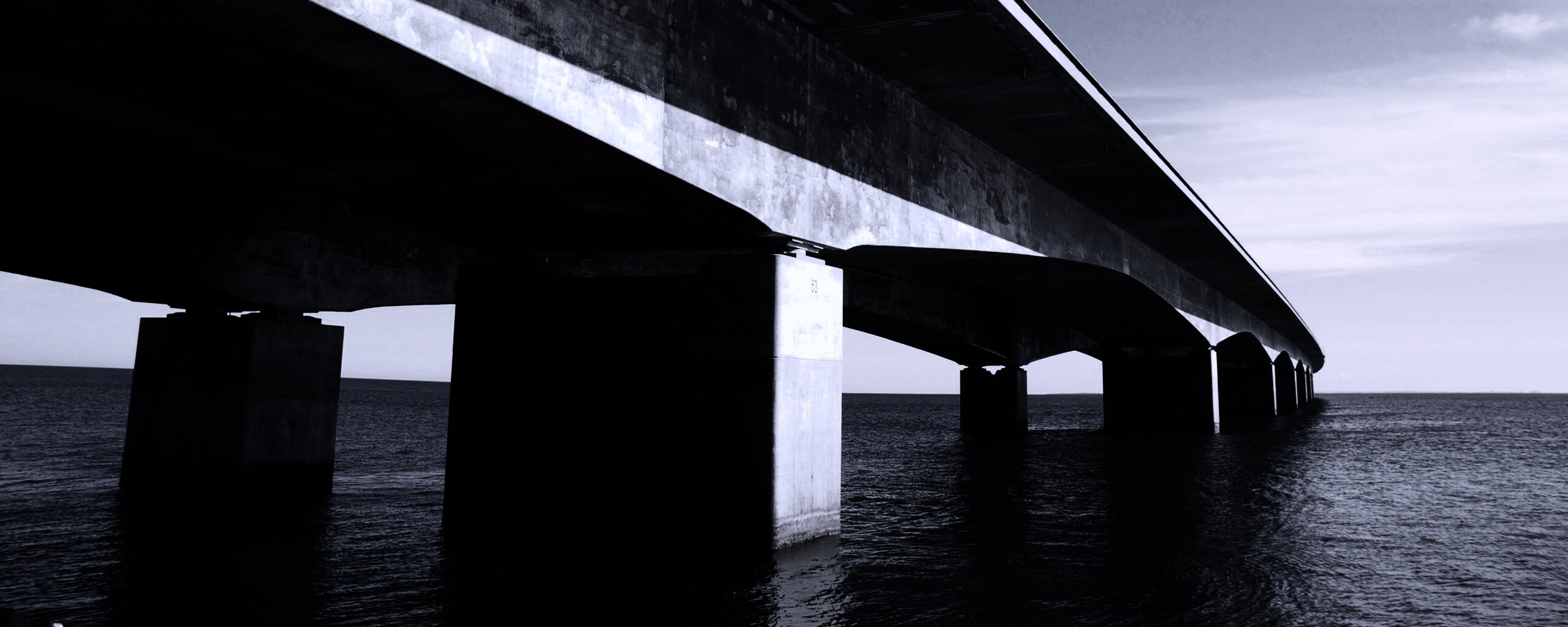 Опоры моста обои