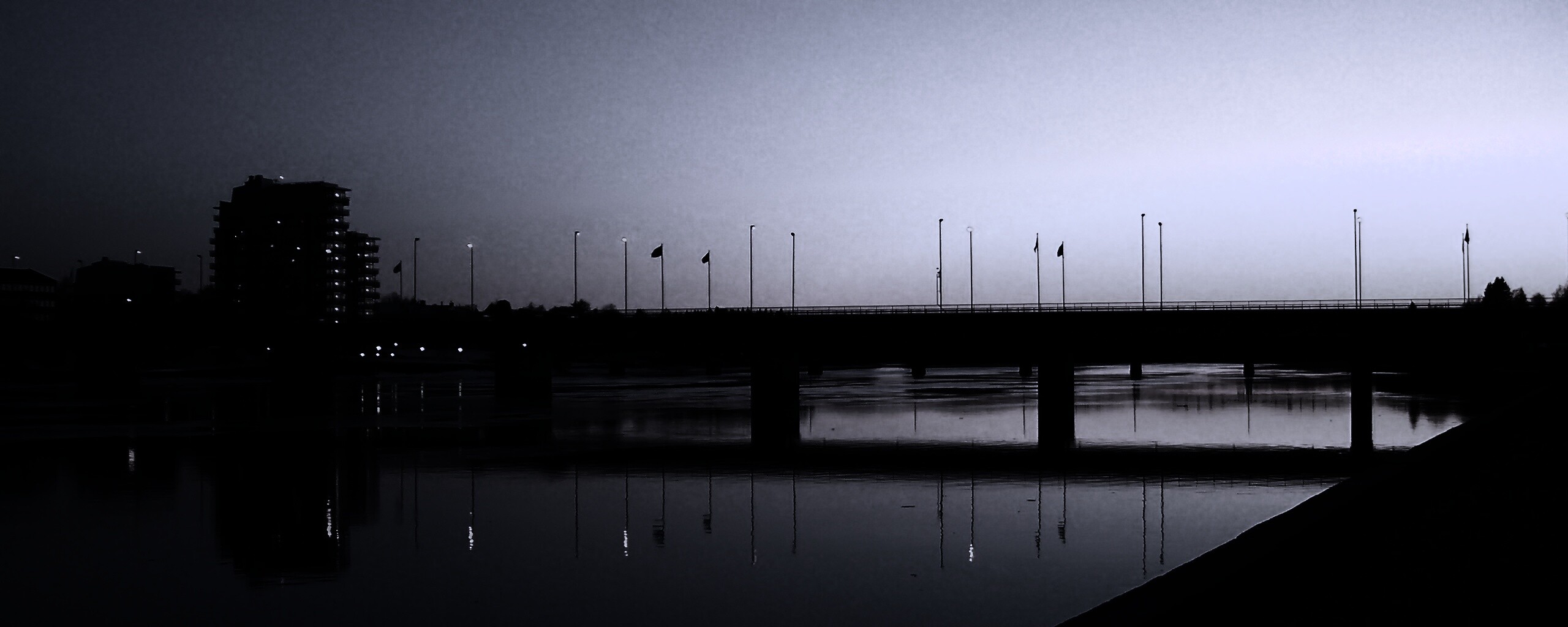 Живописный мост обои