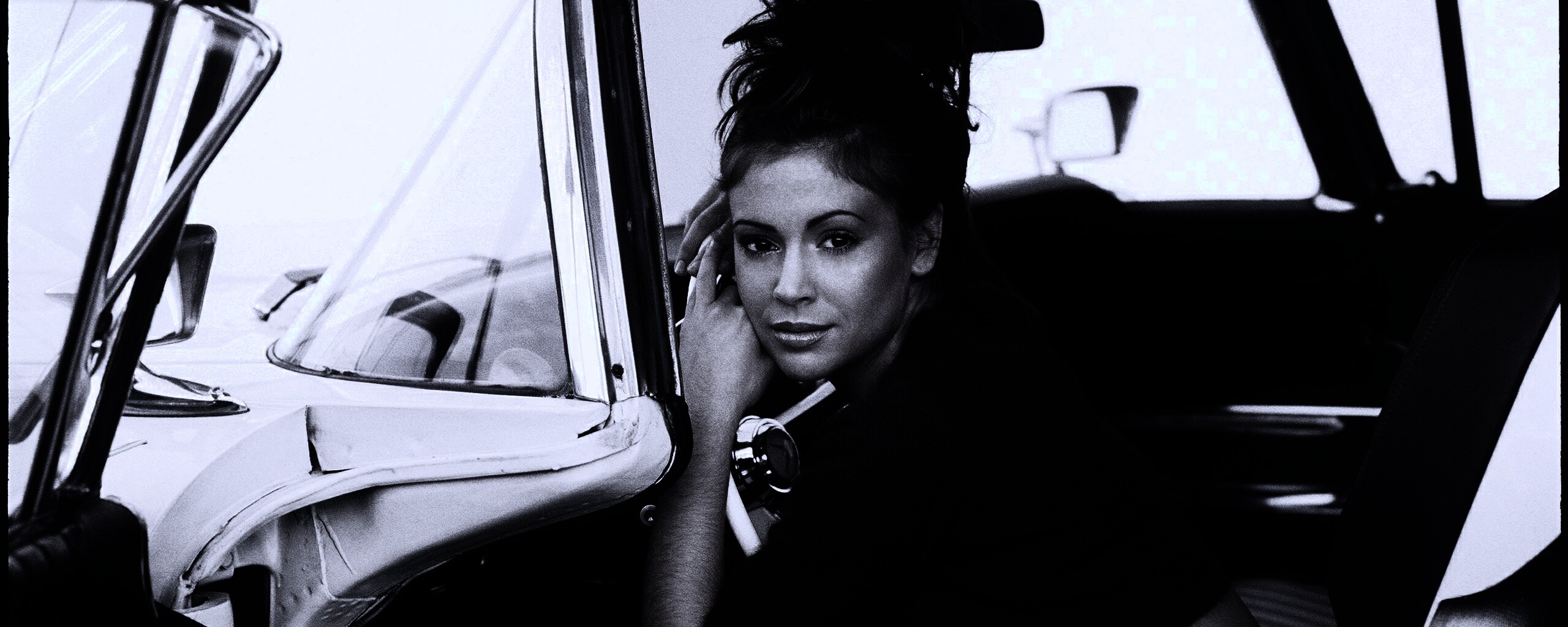 Алиса Милано обои