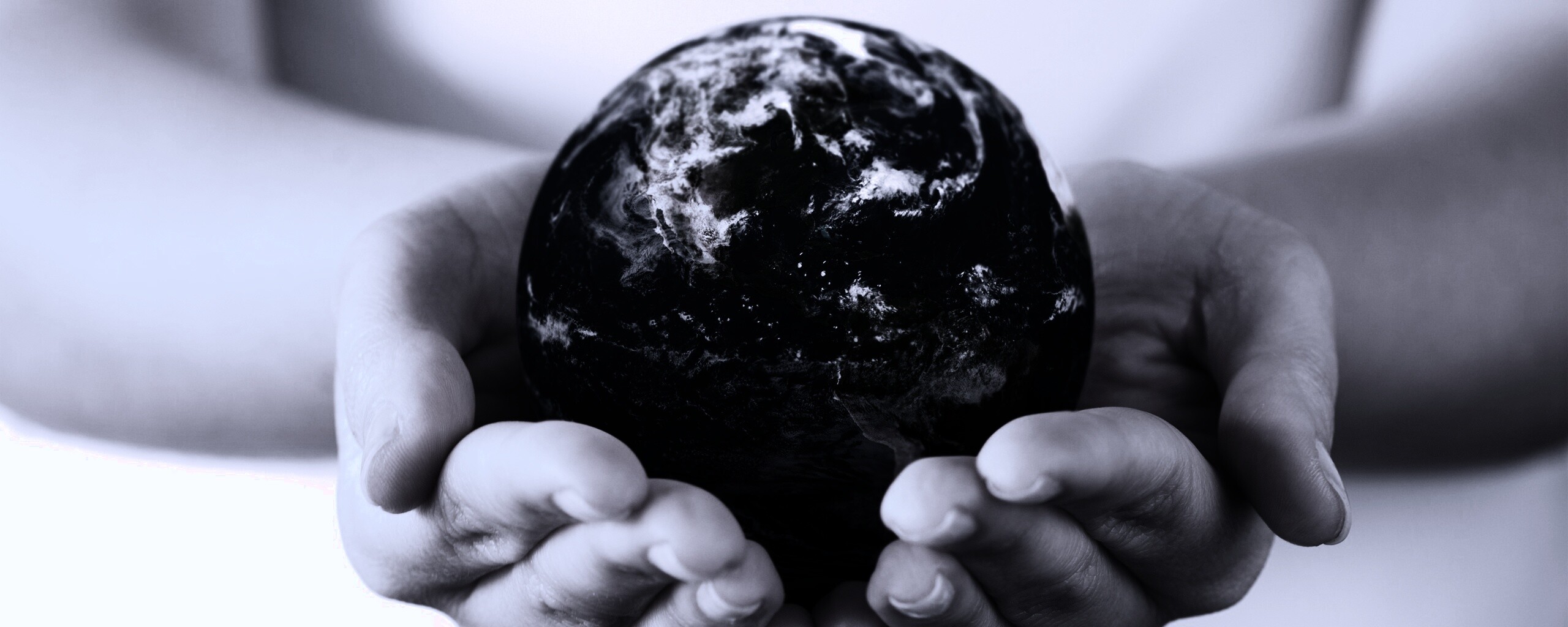 Весь мир в твоих руках обои