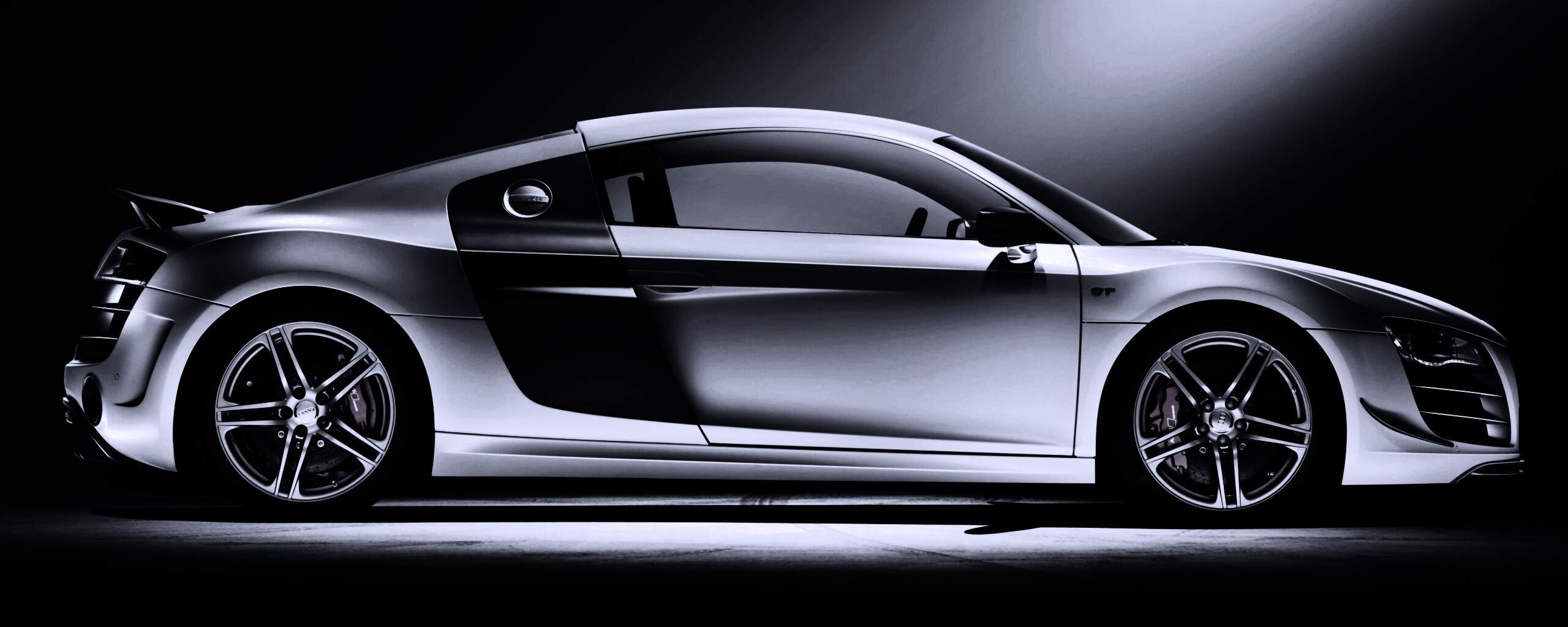 Audi R8 вид сбоку обои