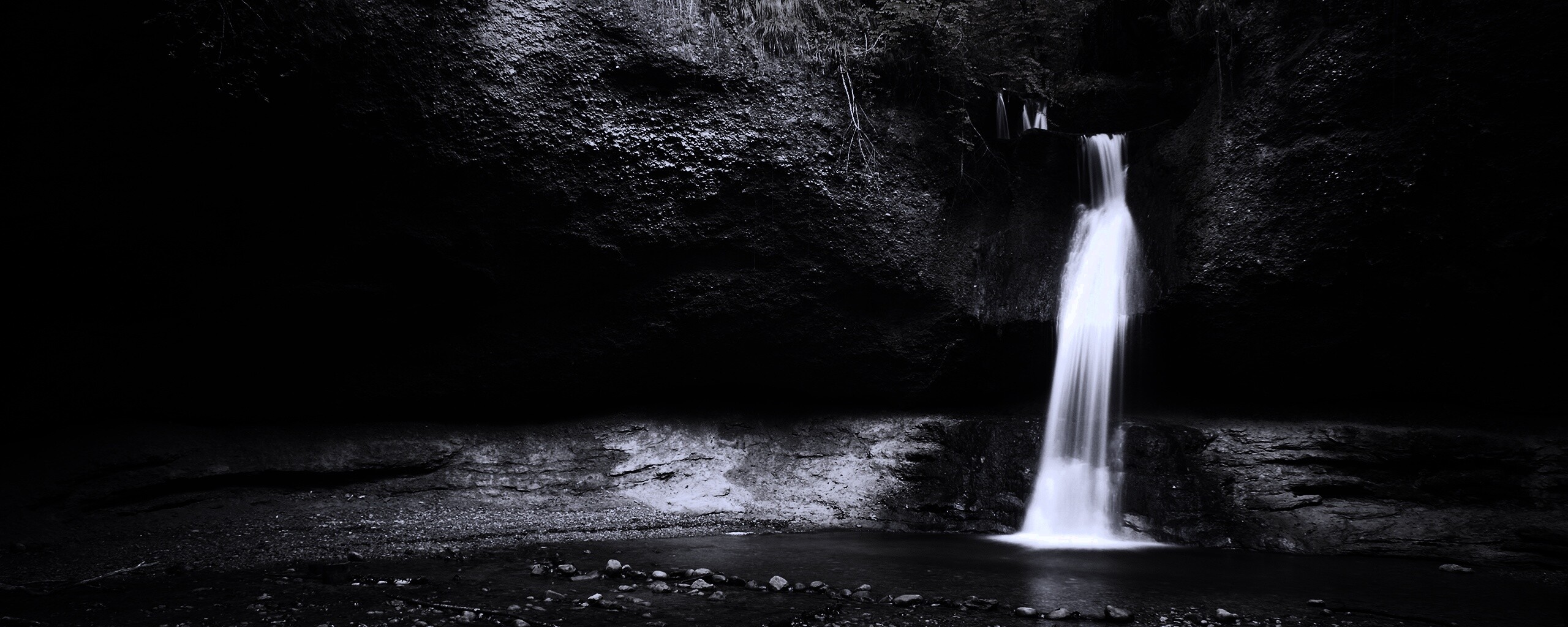 Водопад в Швейцарии обои