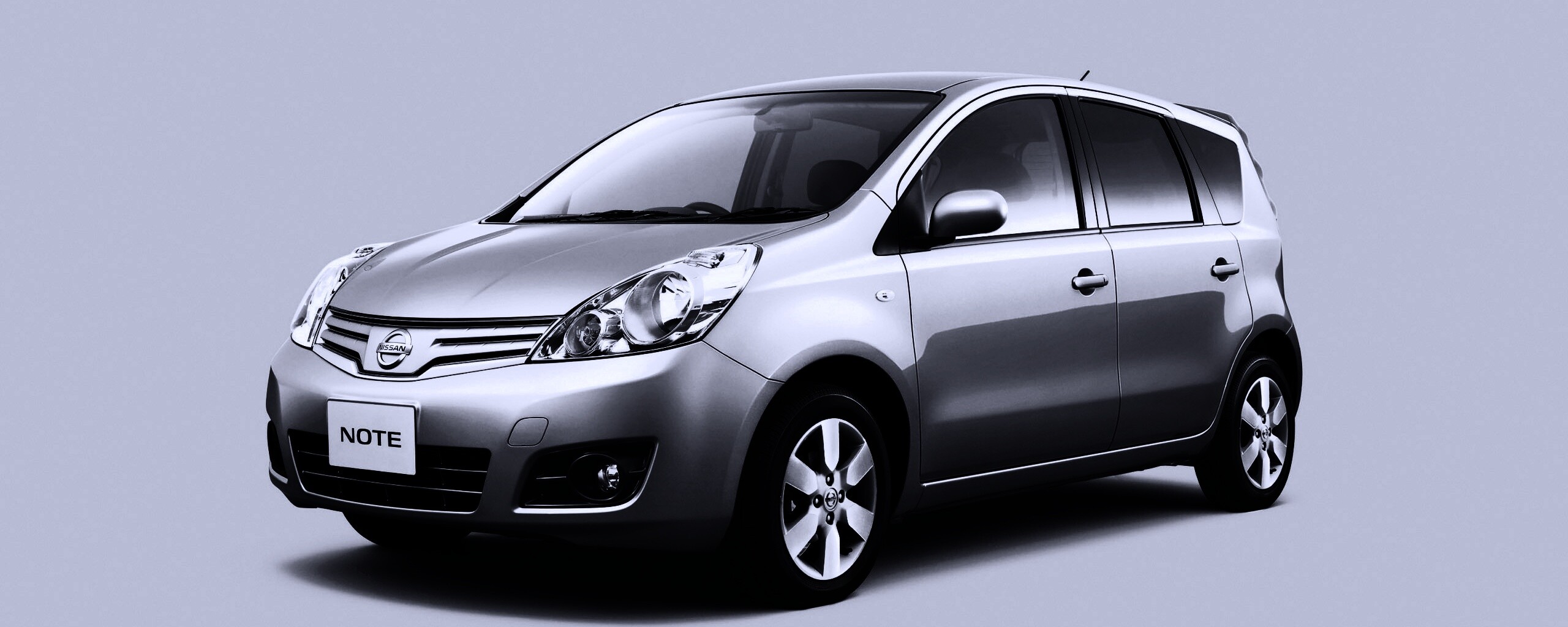 Nissan Note обои
