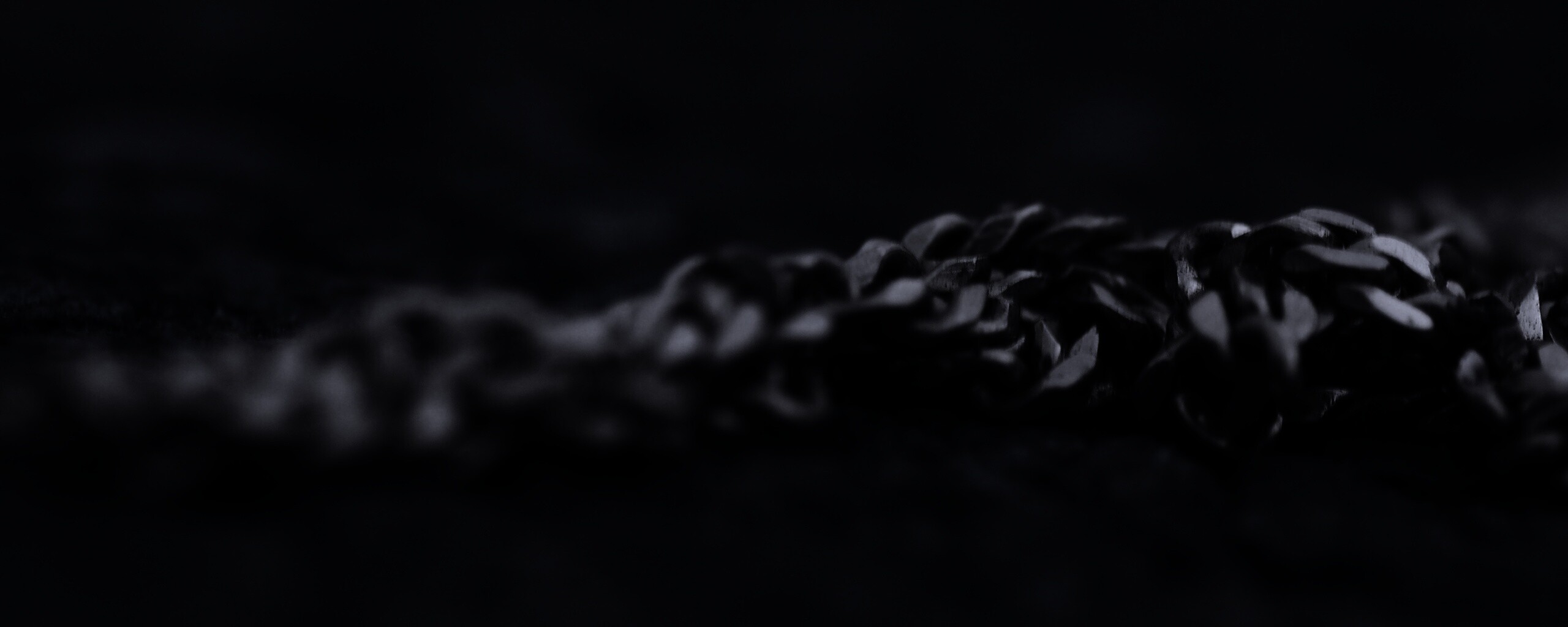 Старая золотая цепь обои