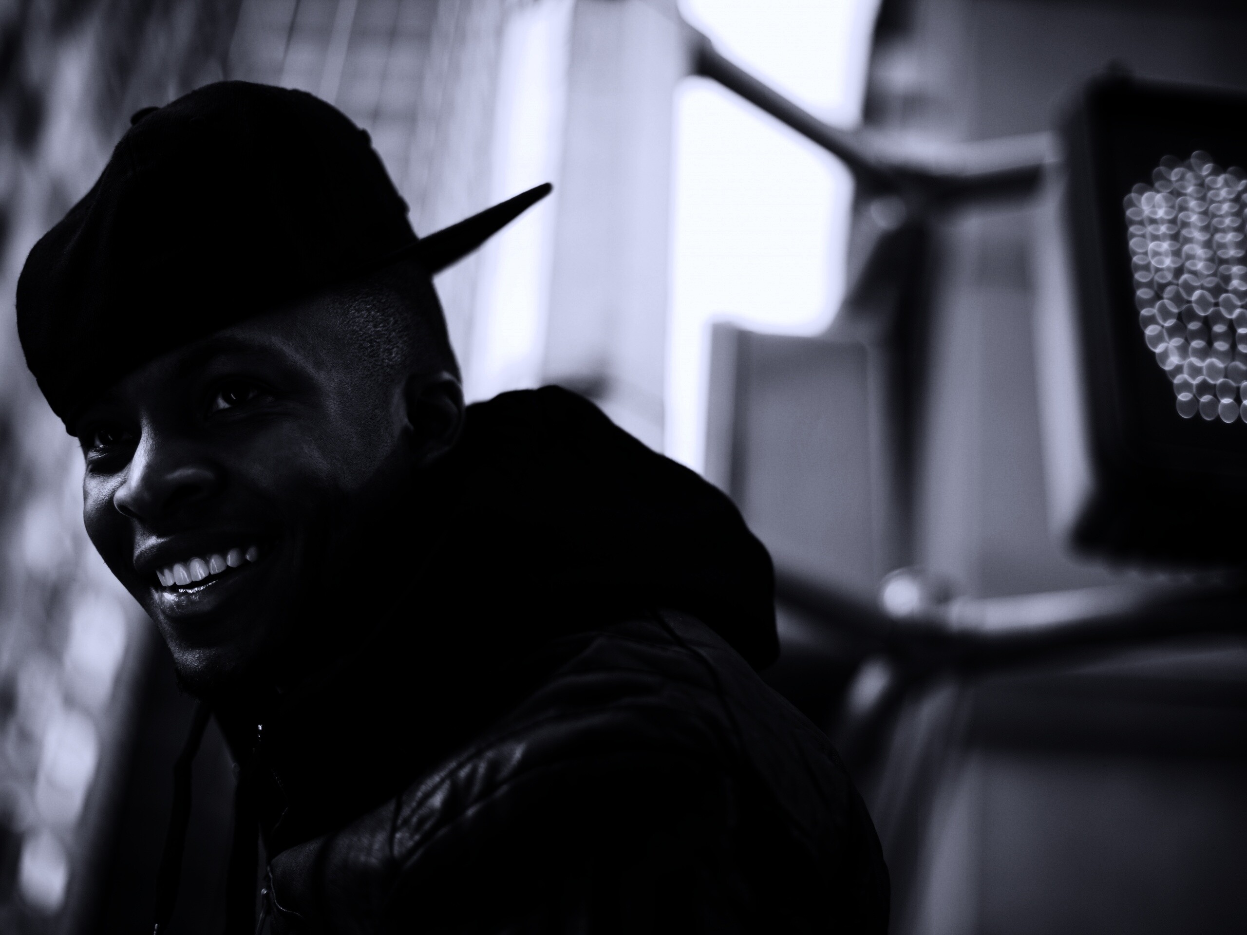 Веселый негр обои