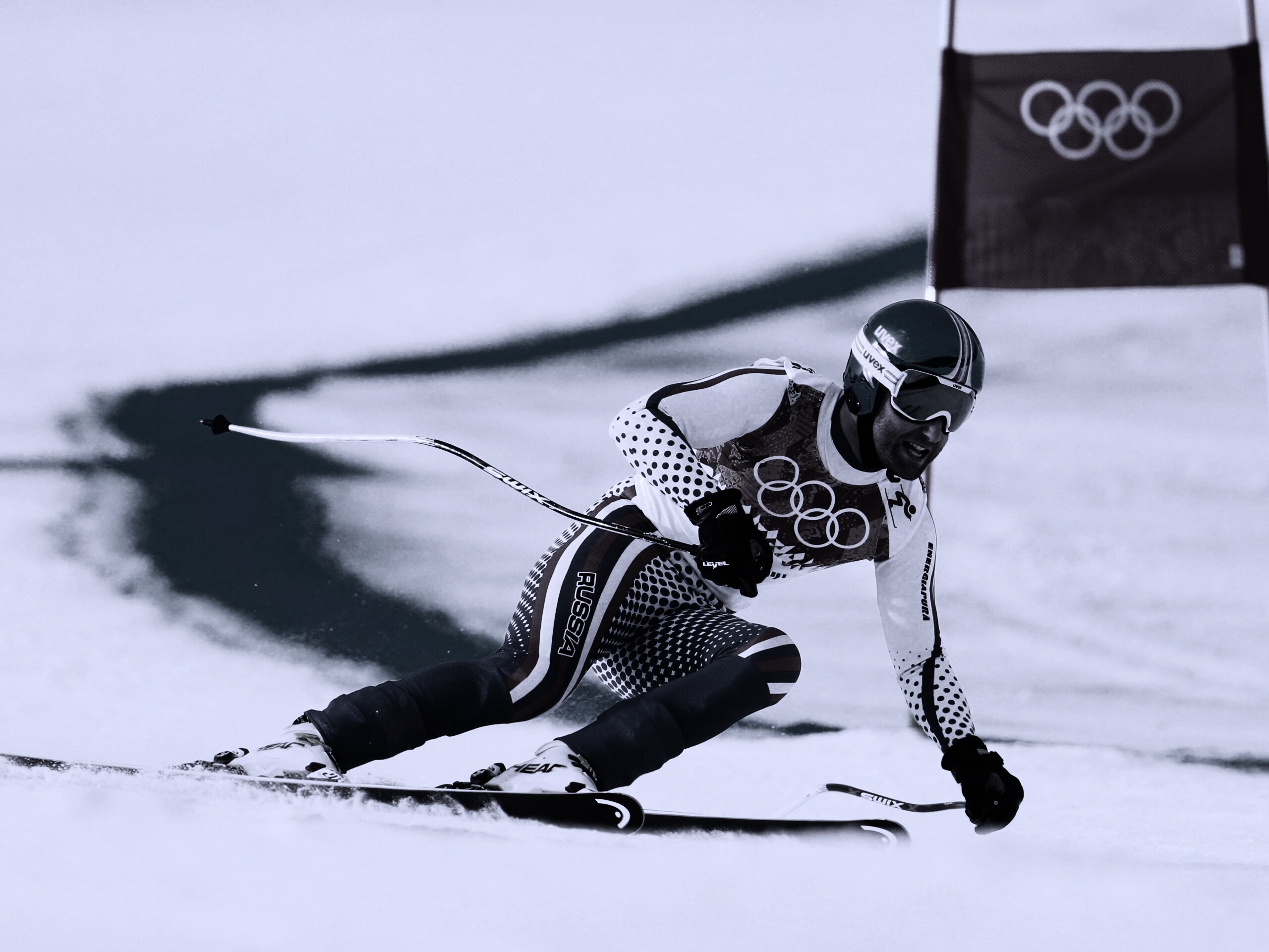 Лыжник на олимпиаде обои