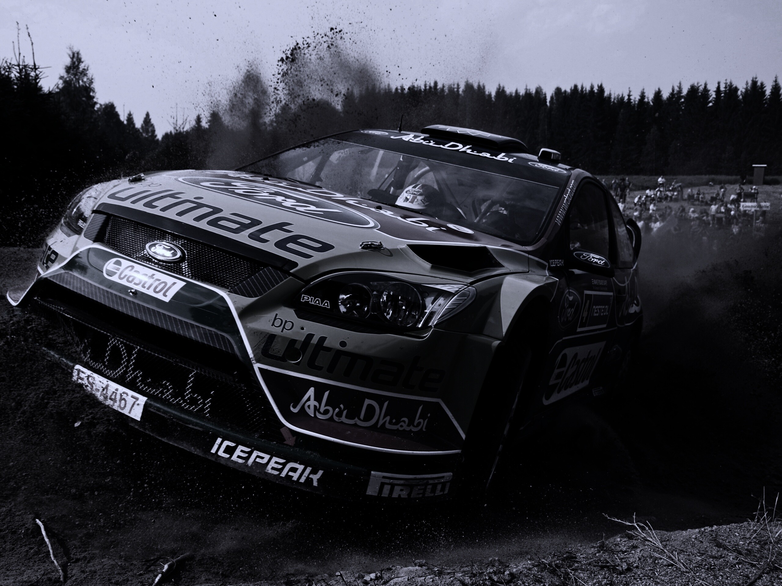 Форд учавствует в ралли обои