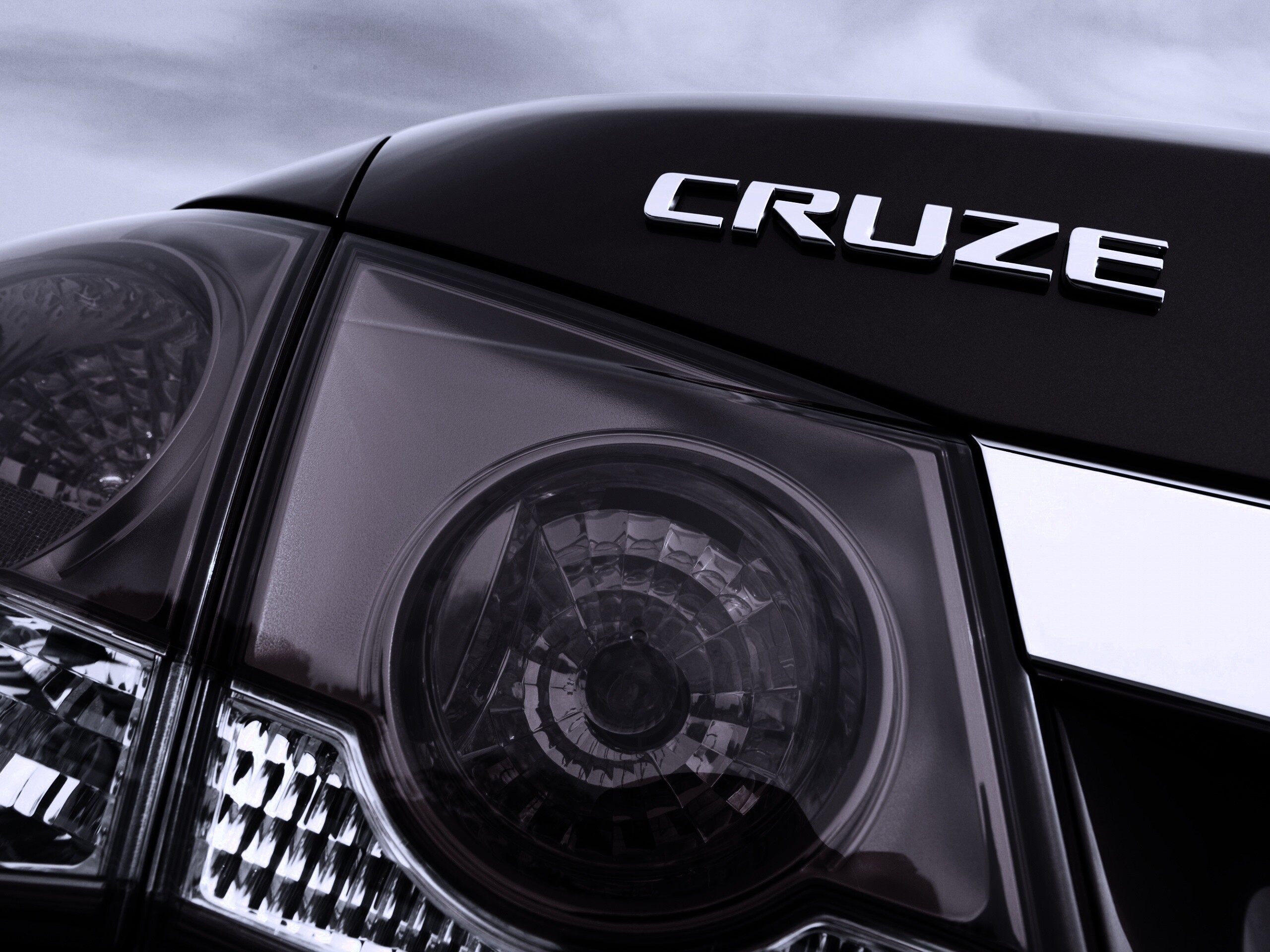 Шильдик Chevrolet Cruze обои