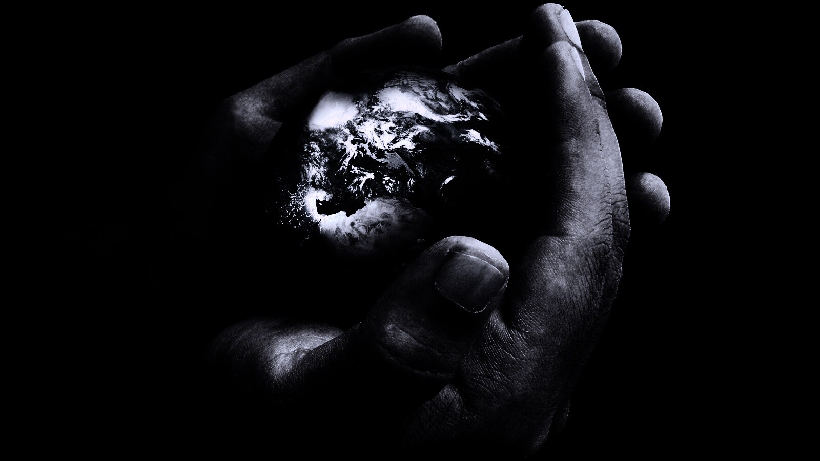 Мир в руках обои