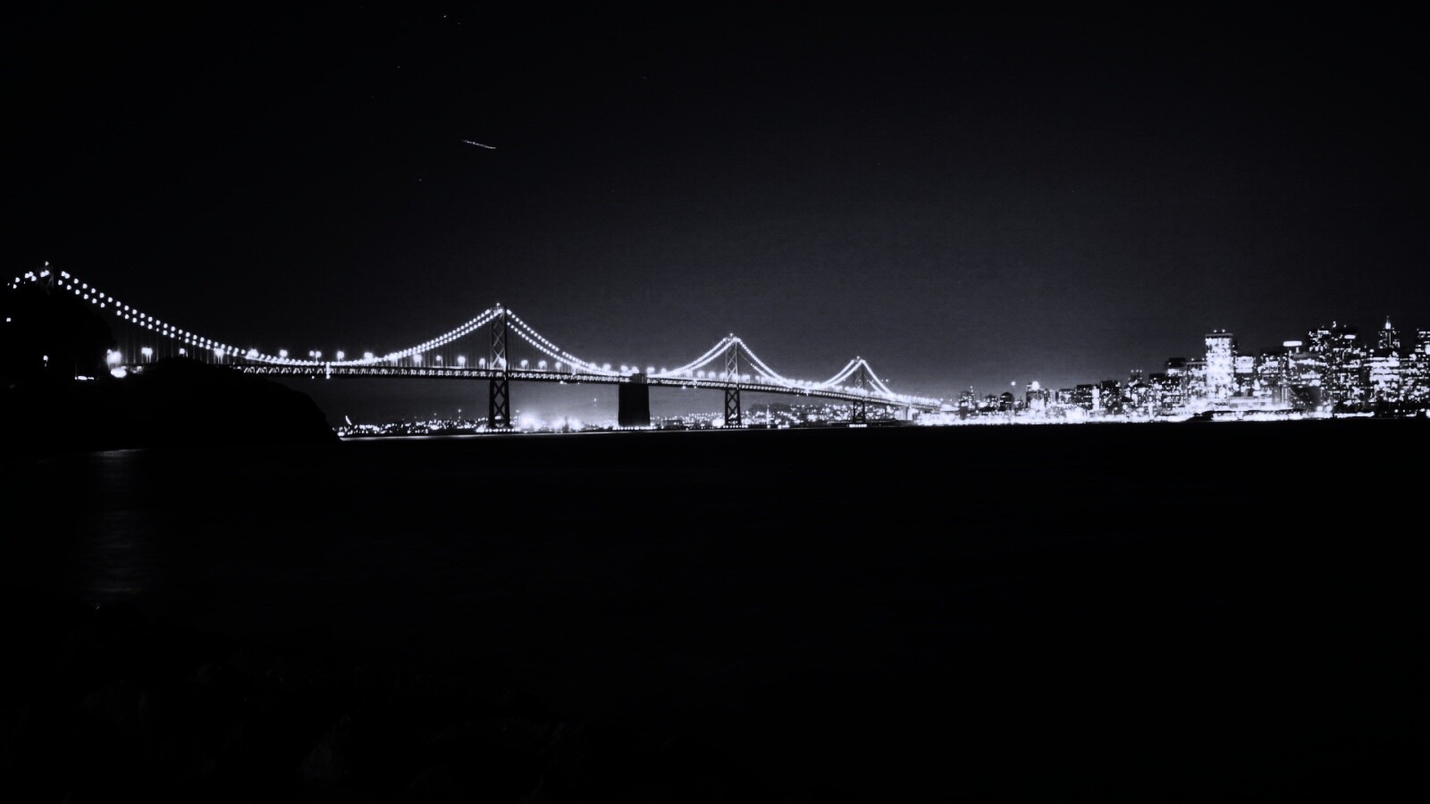 Вид на ночной мост обои