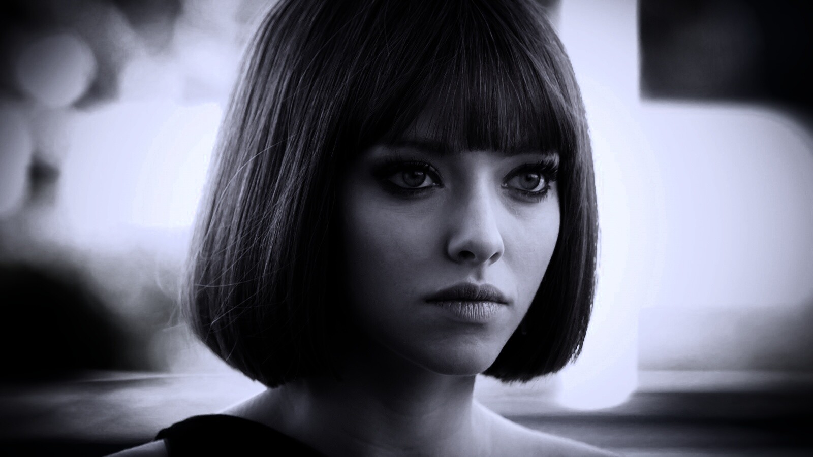 Аманда Мишель Сейфрид обои