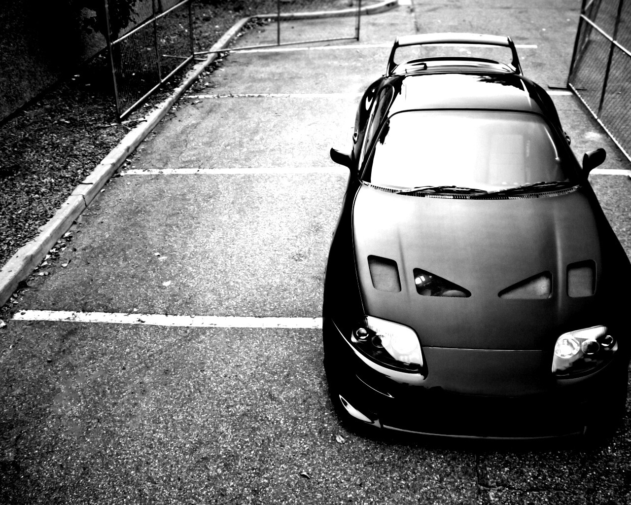 Мощный автомобиль обои