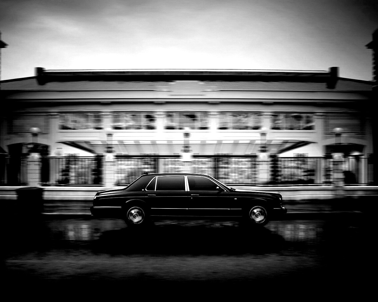 Бентли в городе обои