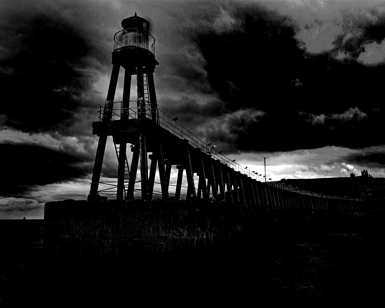 Деревянный маяк обои