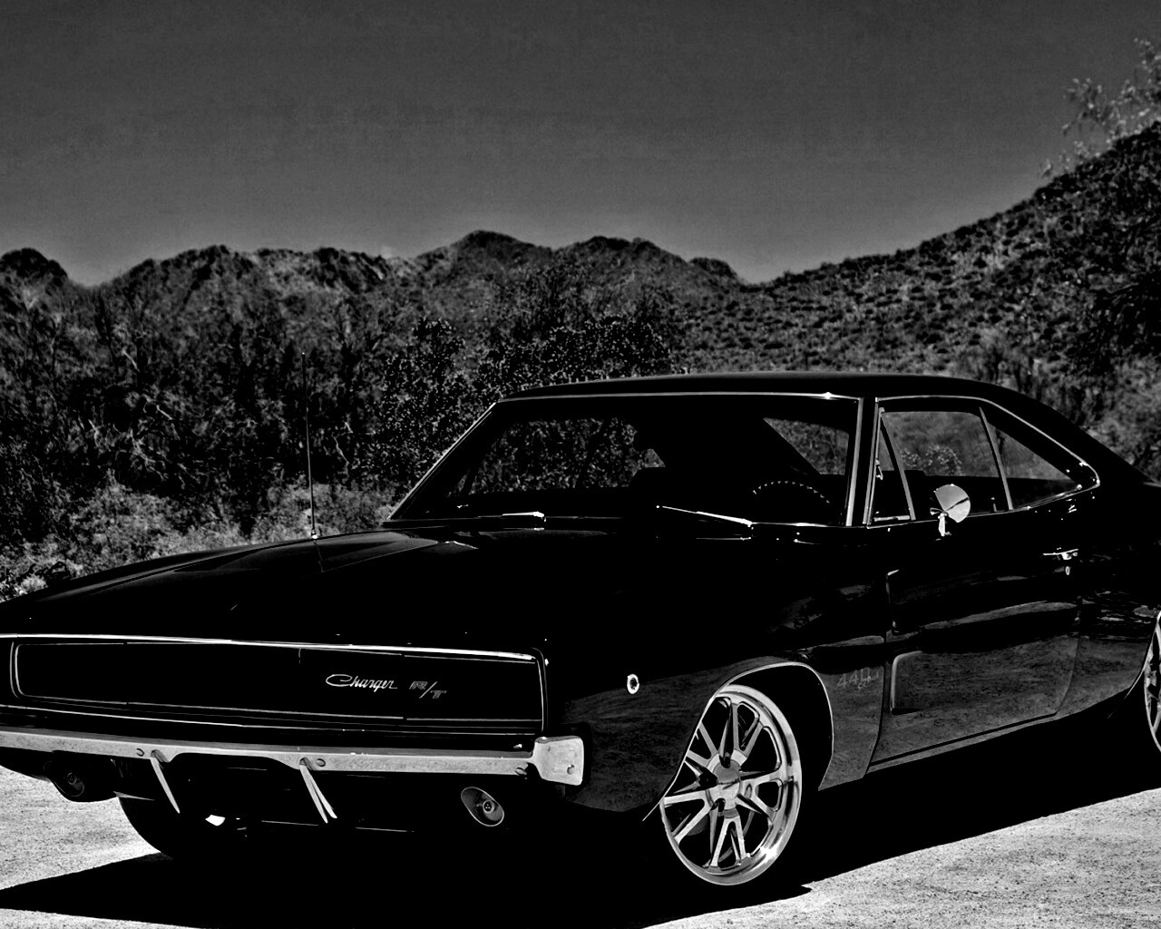 Черный Додж обои