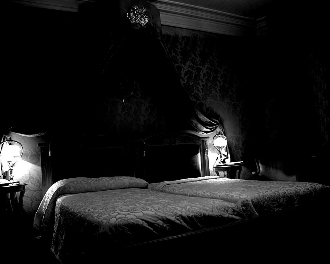 Спальня обои