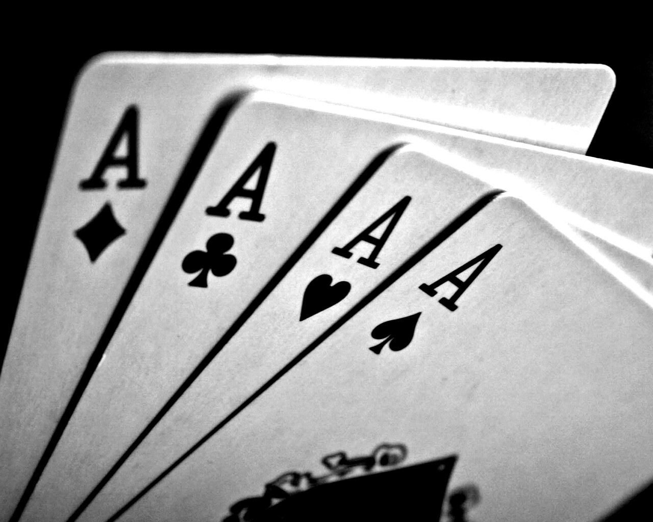 Четыре туза обои