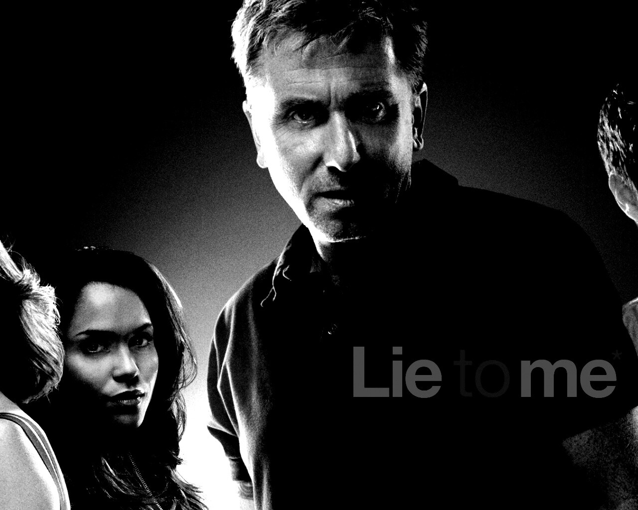 Обмани меня обои