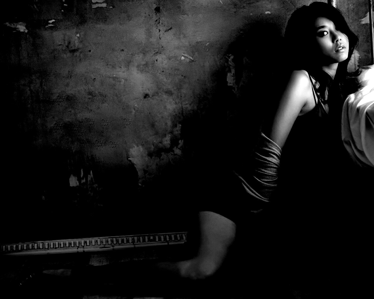 Модель азиатка обои