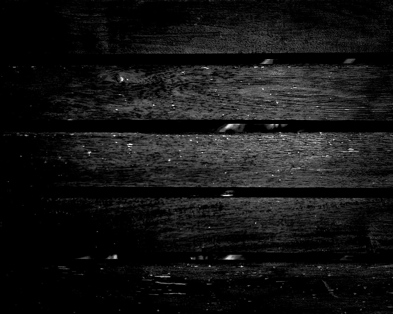 Щели между досок обои