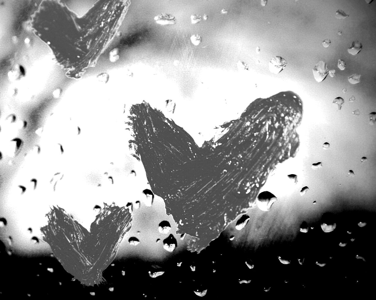 Сердечки помадой обои