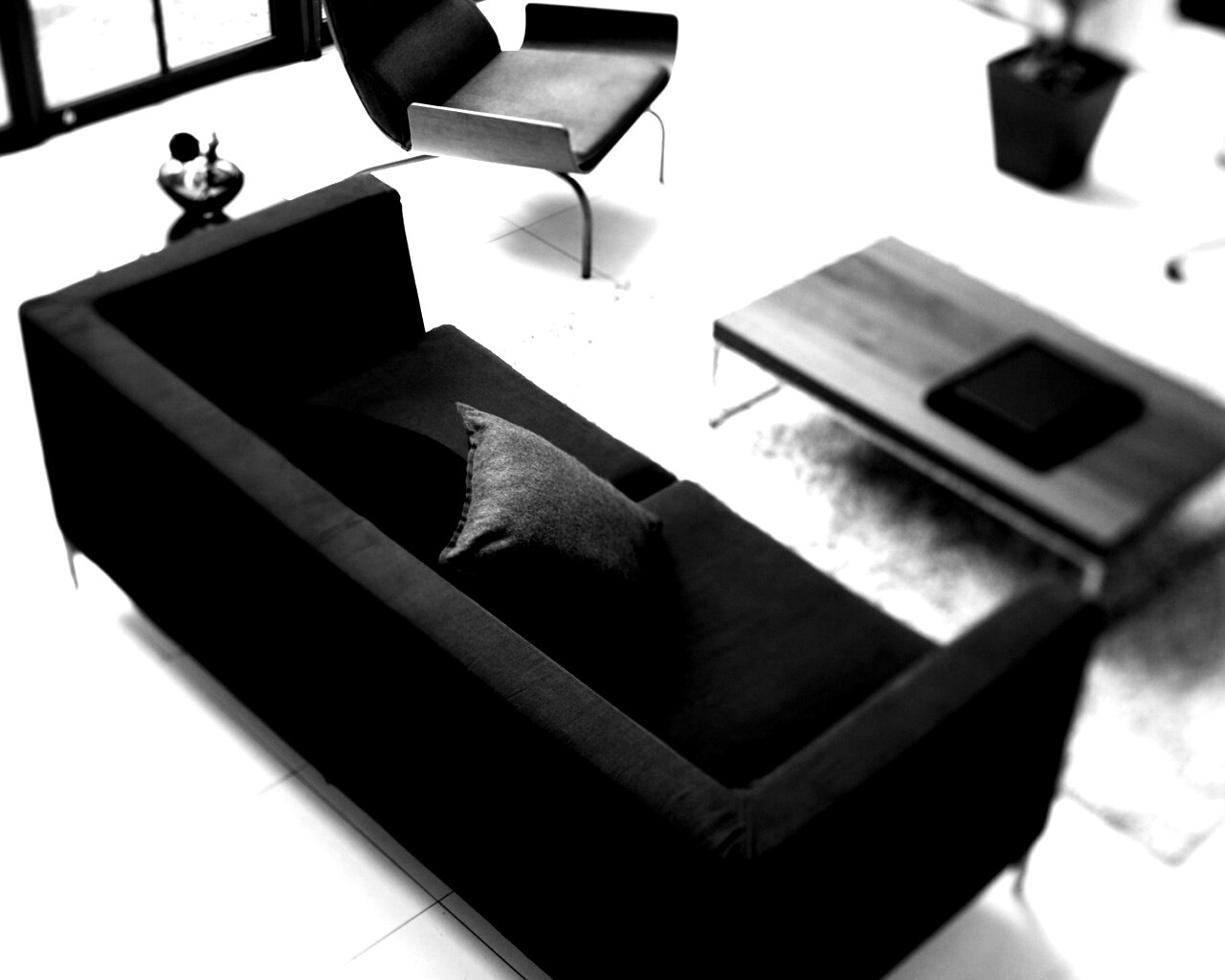 Черная мебель обои