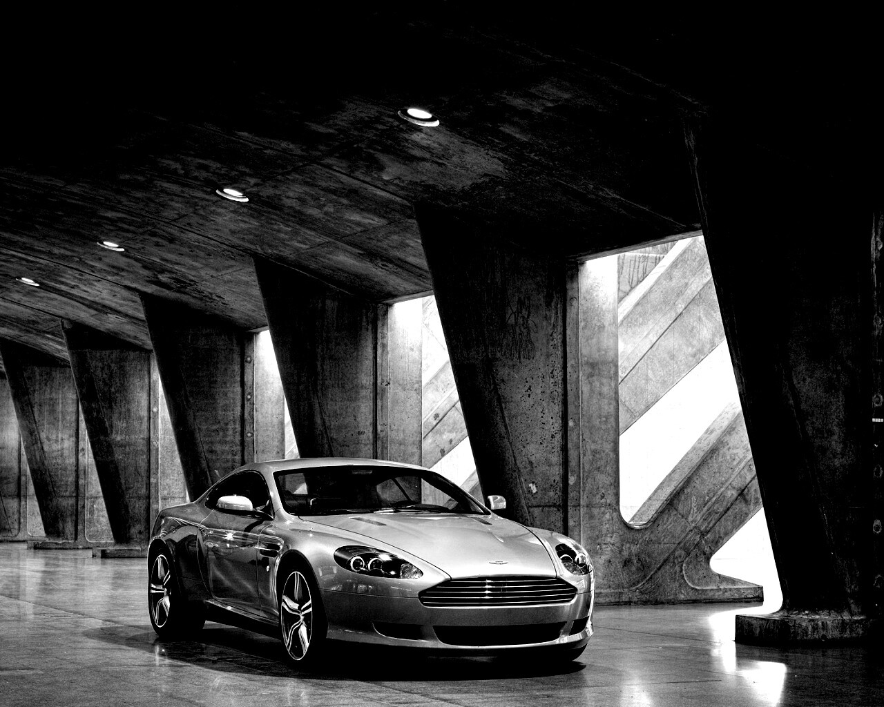 Aston Martin обои