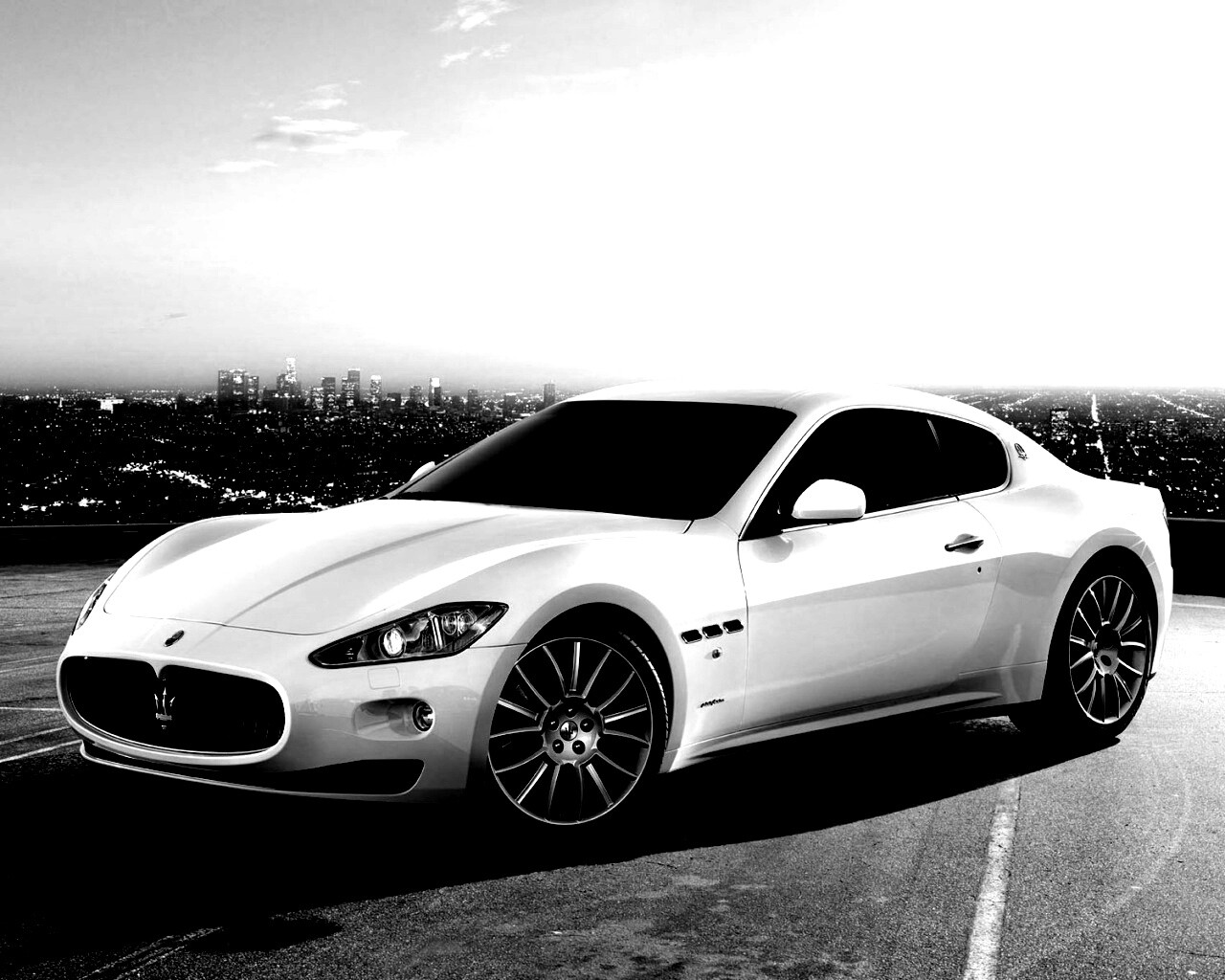 Мазерати Грантуризмо обои