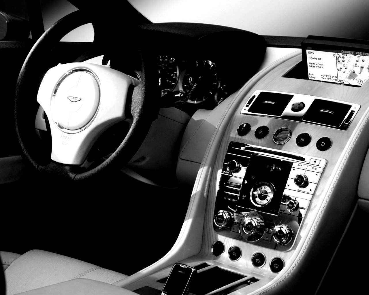 Салон Астон Мартина обои